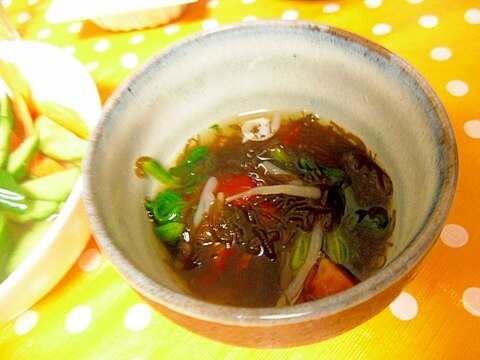 小松菜とトマトともやしのもずく酢